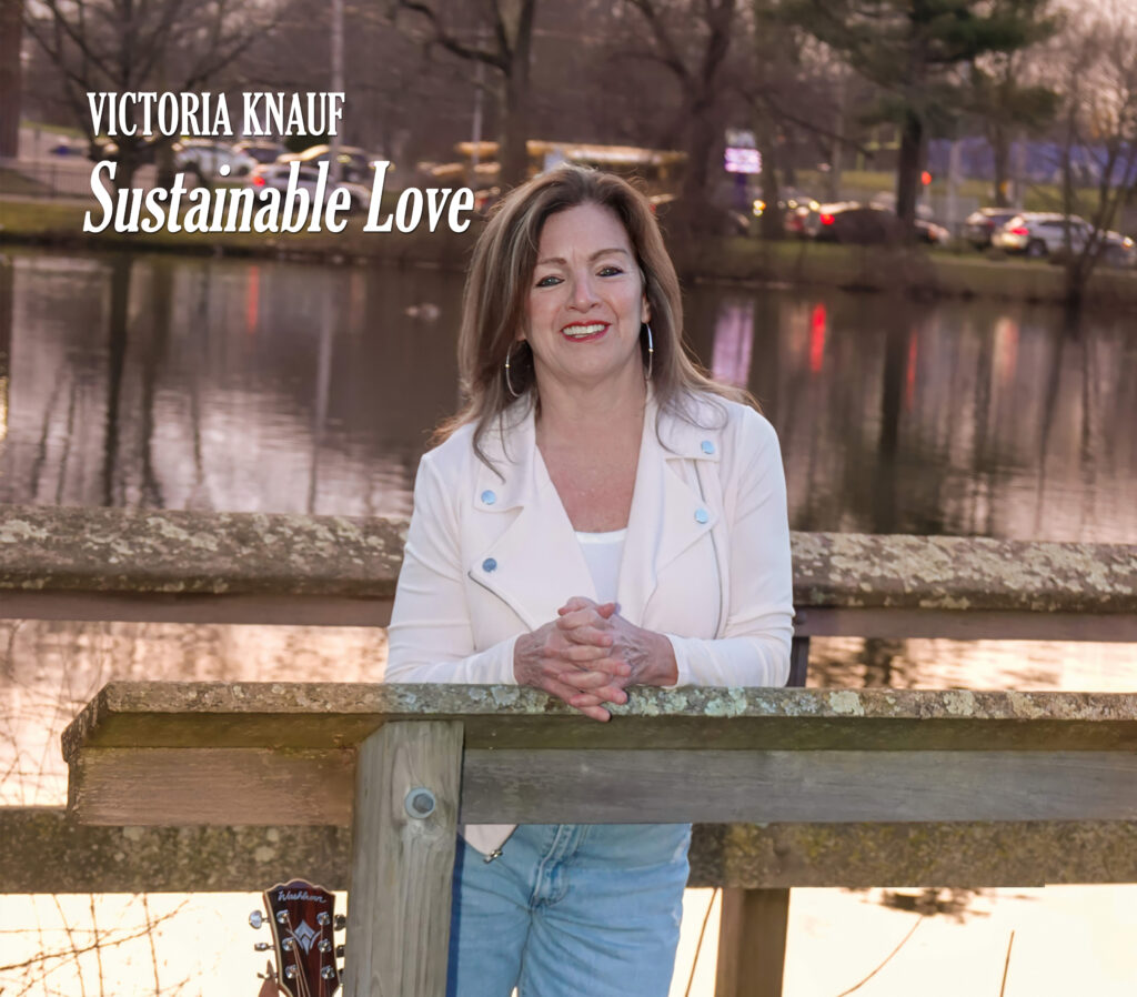 Victoria Knauf Sustainable Love - Front Cover